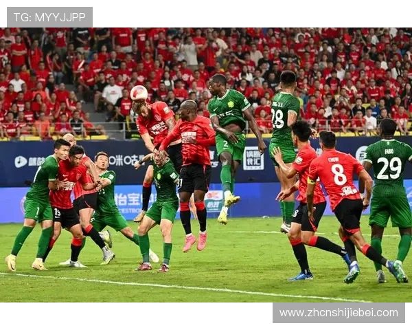 2026年世界杯主办国对全球足球产业的影响与经济带动作用